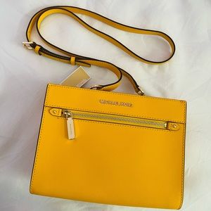 Michael Kors Hailee Crossbody Purse